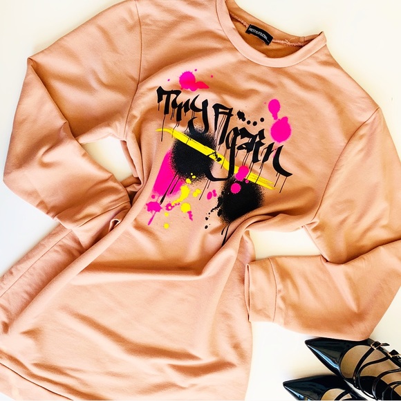 PrettyLittleThing Dresses & Skirts - PRETTY LITTLE THING Sweatshirt Dress🧡